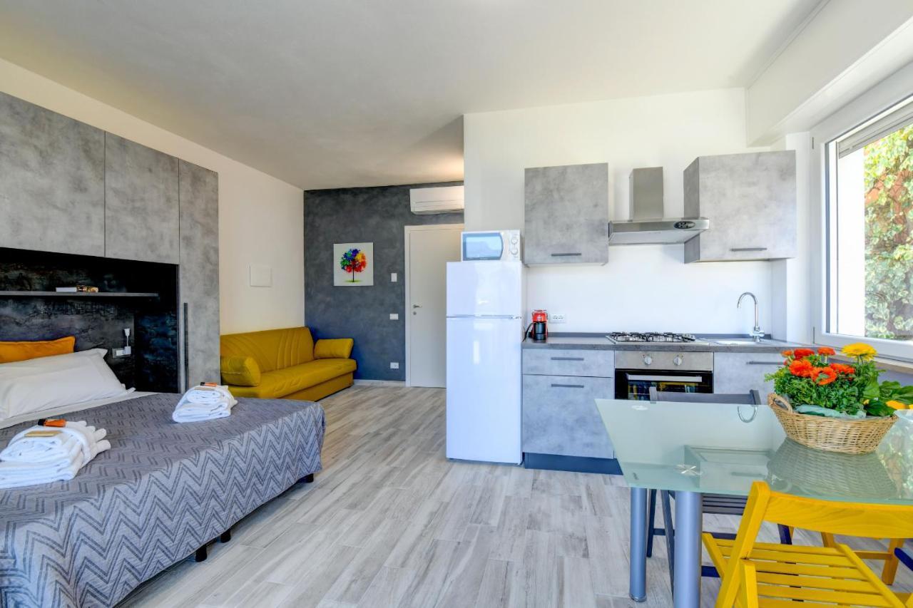 Studio Baldo - Brenzone Holiday Apartments Екстериор снимка
