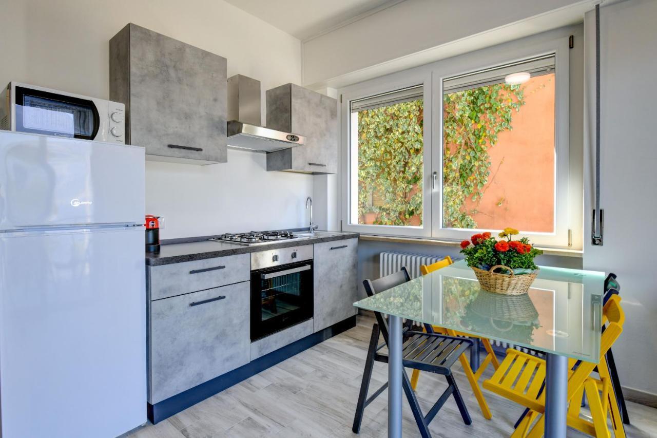 Studio Baldo - Brenzone Holiday Apartments Екстериор снимка